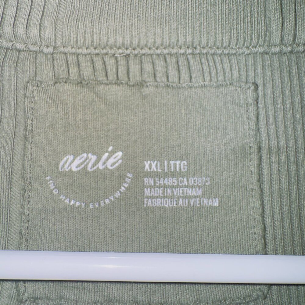 Aerie Green Long Sleeve Ribbed Knit Cropped Henley Top size XXL - Picture 3 of 6